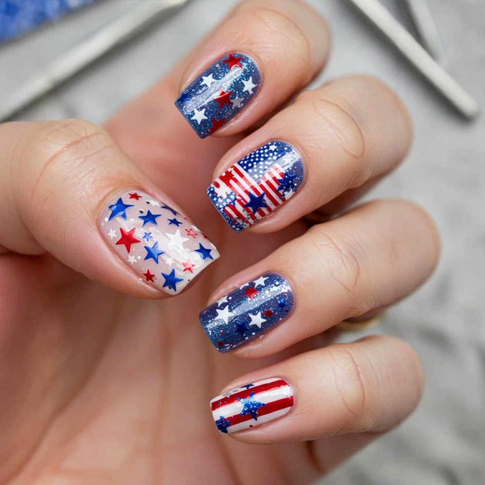 Red, White And Blue Star-shaped Pattern False Nails